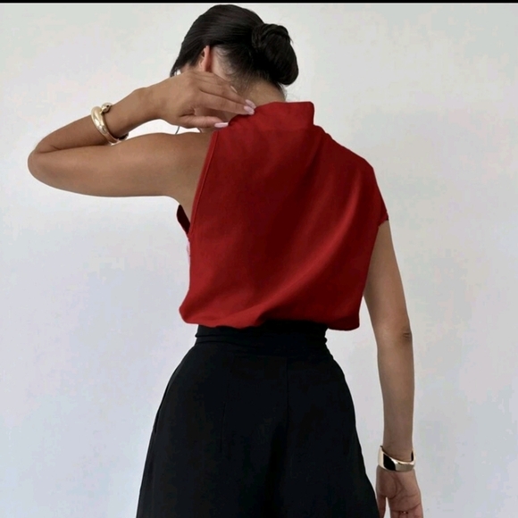 One Shoulder Printed Elegant Holiday Blouse - Picture 2 of 6